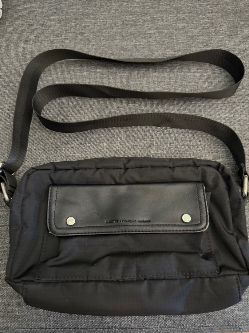 Girbaud sling bag online