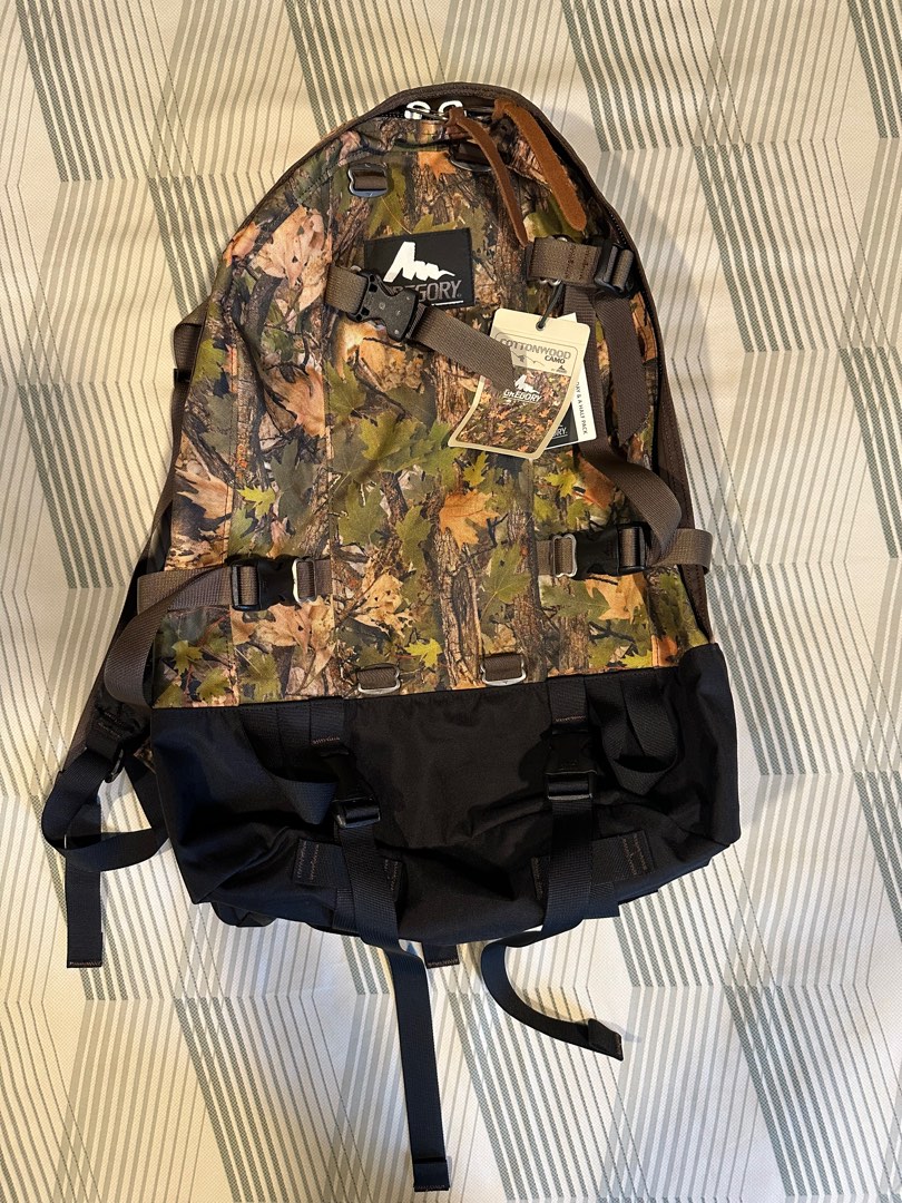 Gregory Day Half 33L Backpack Cottonwood Camo Men s Fashion Bags Backpacks on Carousell