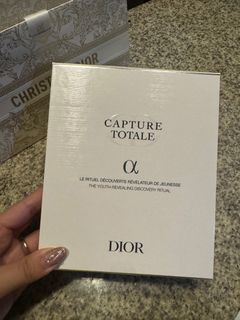 Guaranteed authentic Dior Capture Totale Limited edition Discovery set