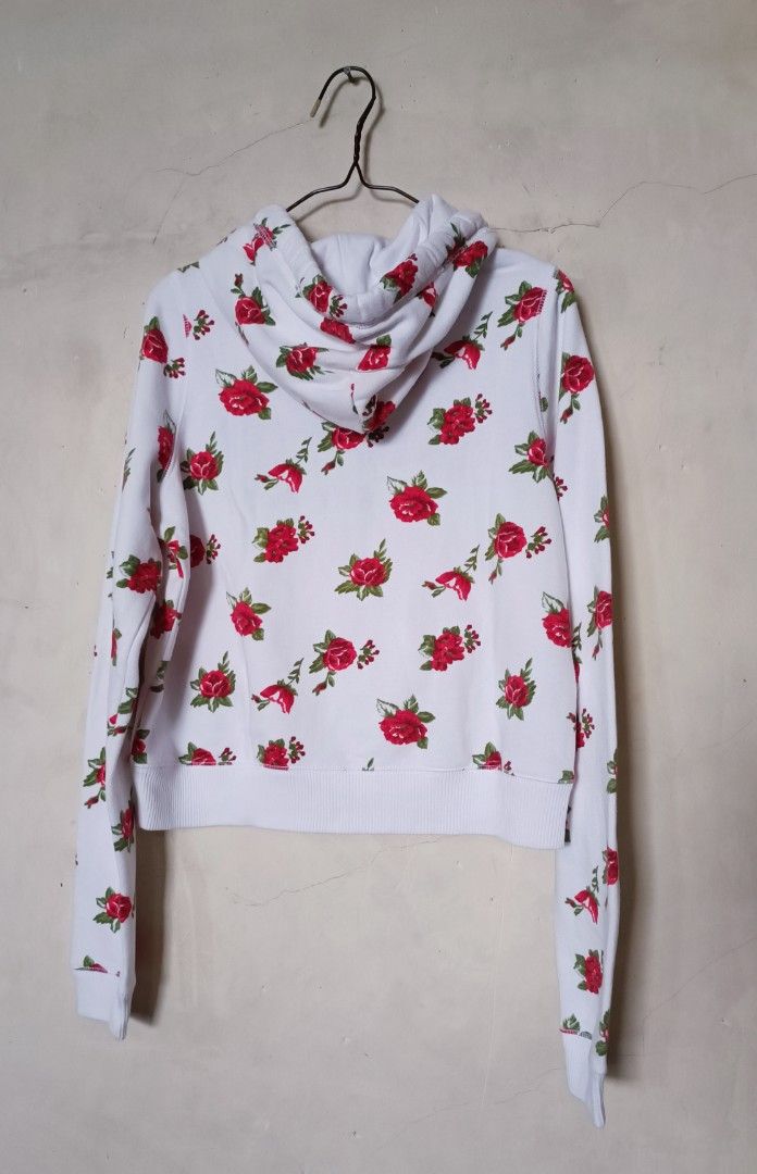 Hollister white rose hoodie top
