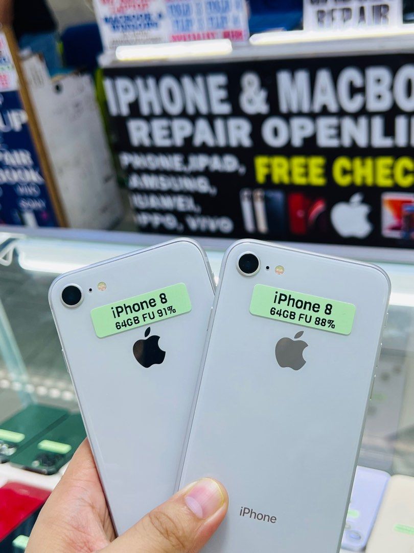 iPhone 8 64GB Openline 99%smooth No issues (Category: iPhone 8 Series) located in San Juan City. Submitted by saabangadgetshop (Listing ID 1303282145, Image 1). Description: Onhand | Pre-owned iPhone 8 64GB OPENLINE Battery Health 88-91% NO HIDDEN ISSUES NO HISTORY OF REPAIR 99%Smooth TEST TO SAWA RESET ALL YOU WANT NOT REFURBISHED AUTHENTIC PHONE ALL WORKING FREE 3uTools 🖥️ 🆓Freebies ✅Adaptor w/cable ✅Case ✅Tempered Mode of Payment : ⬇️ ▪️Cash