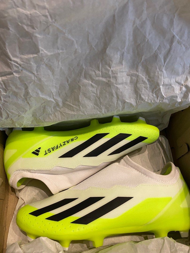 kasut bola adidas Crazy Fast original US 7 UK 6 1 2 FR 40 JP250 CHN 245 Sports Equipment Sports Games Racket Ball Sports on Carousell