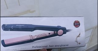 KEMEI Hair straightener iron