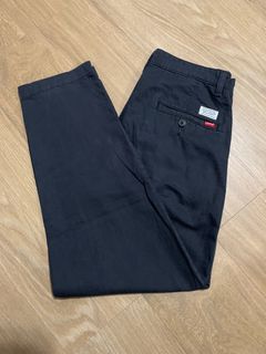 Levis Chino Loose Taper Pants
