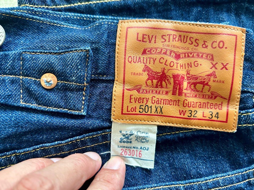 Levi s Vintage Clothing 501 1933 Men s Fashion Bottoms Jeans on Carousell