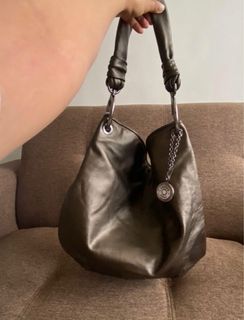(Category: ) located in . Submitted by herbags (Listing ID 1303316780, Image 1). Description: .