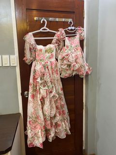 Mother and daughter floral dress set