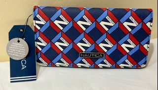 NAUTICA BLUE / RED / WHITE SEAS THE DAY OCEAN SUITE SLIM GUSSET CLUTCH WALLET