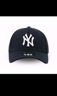 NEW ERA AUTHENTIC NY YANKEES MLB LEAGUE ESSENTIAL 39THIRTY STRETCH FIT CAP (ESSENTIAL)
