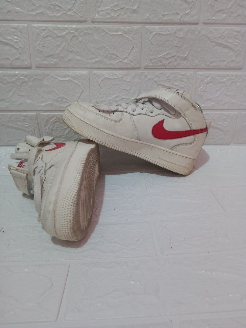nike air force 1 mid 37