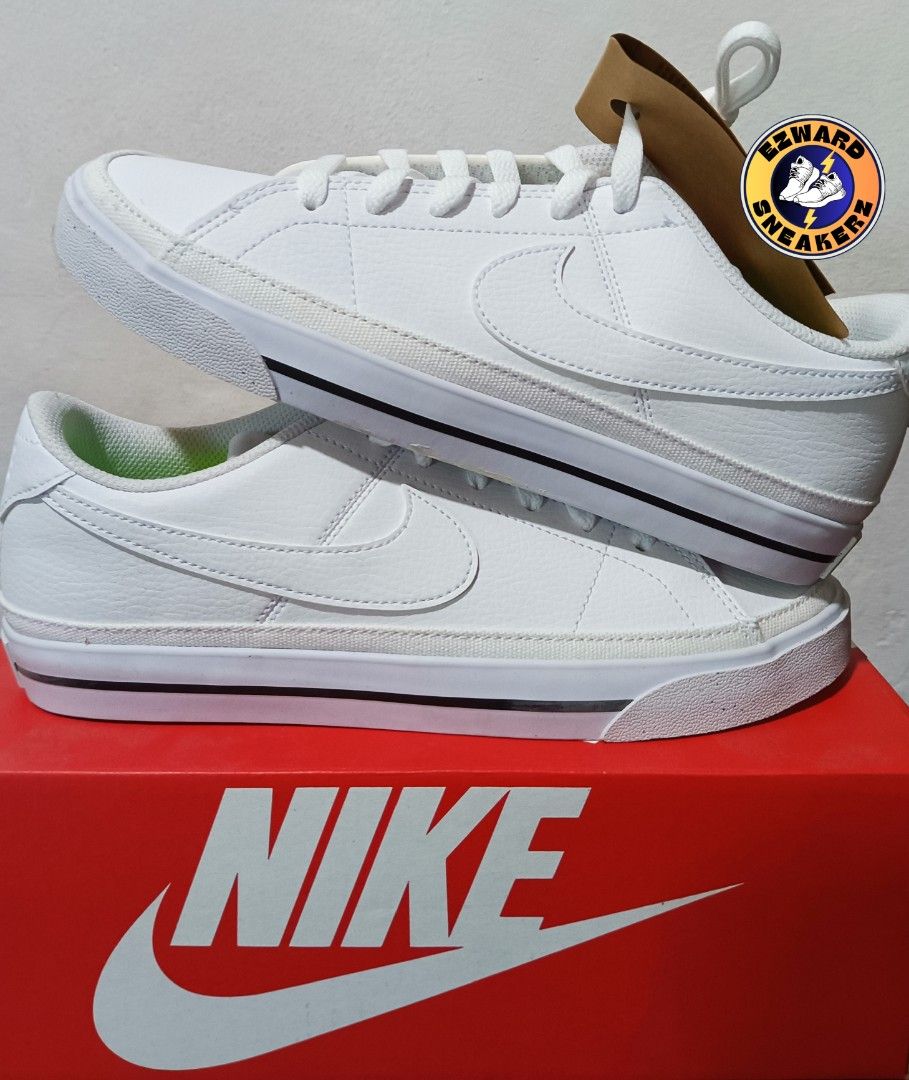 Nike Court Legacy / White (Category: Sneakers) located in Makati City. Submitted by DwayneWard (Listing ID 1303369613, Image 1). Description: Nike Court Legacy / White Srp: 3,495 ❌ Selling: 1,500 ✅ Size : 8.5us (last pair).