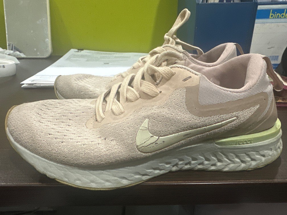 Nike Odyssey react Fesyen Wanita Sepatu di Carousell