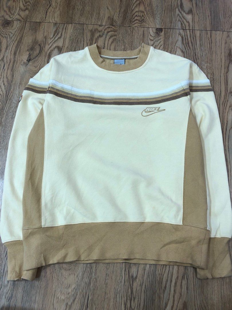 Nike two tone sweatshirt gold logo Men s Fashion Tops Sets Hoodies on Carousell