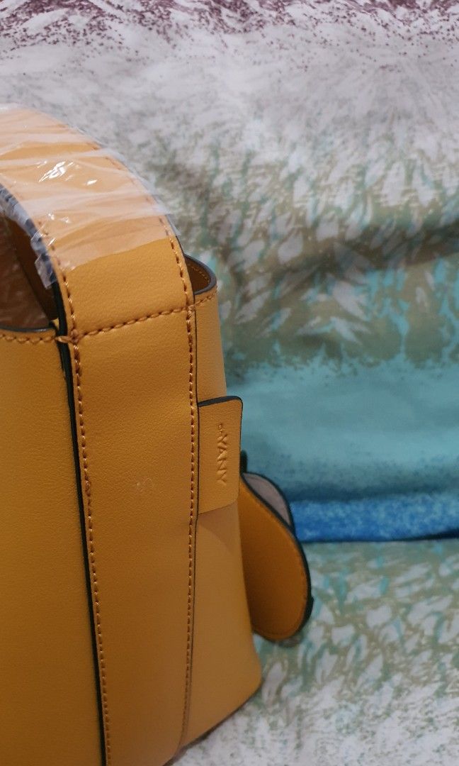 Oryany bucket bag (Category: Luxury Bags & Wallets) located in Antipolo. Submitted by switchneighborhood (Listing ID 1303295263, Image 3). Description: brand new and authentic.
