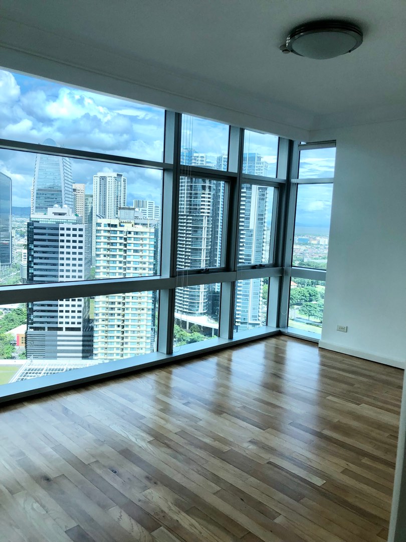 (Category: ) located in . Submitted by geronrealty (Listing ID 1303354218, Image 1). Description: .