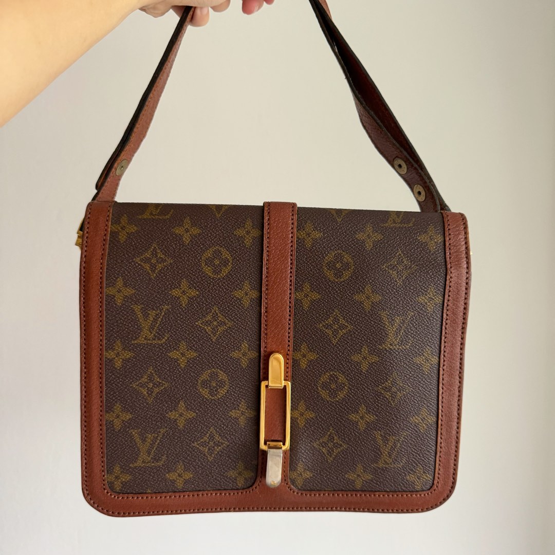 RARE VINTAGE Louis Vuitton Rond Point Bag