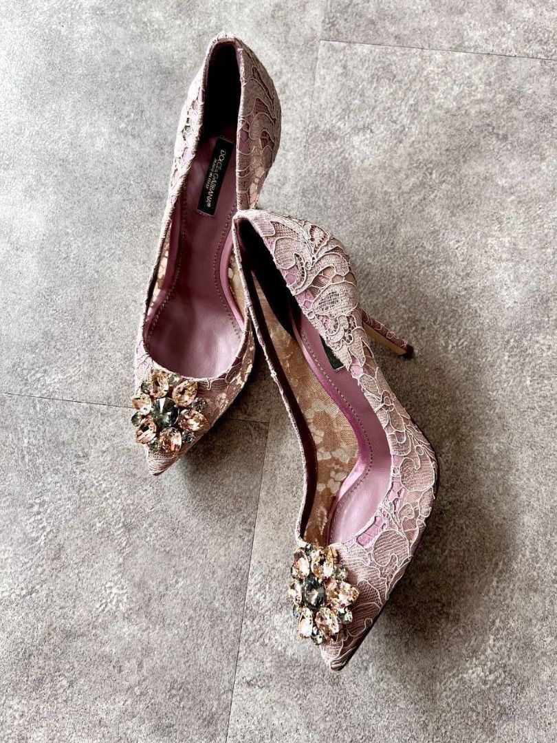READYSTOCK Dolce Gabbana Belluci 9cm Lace Heels Fard