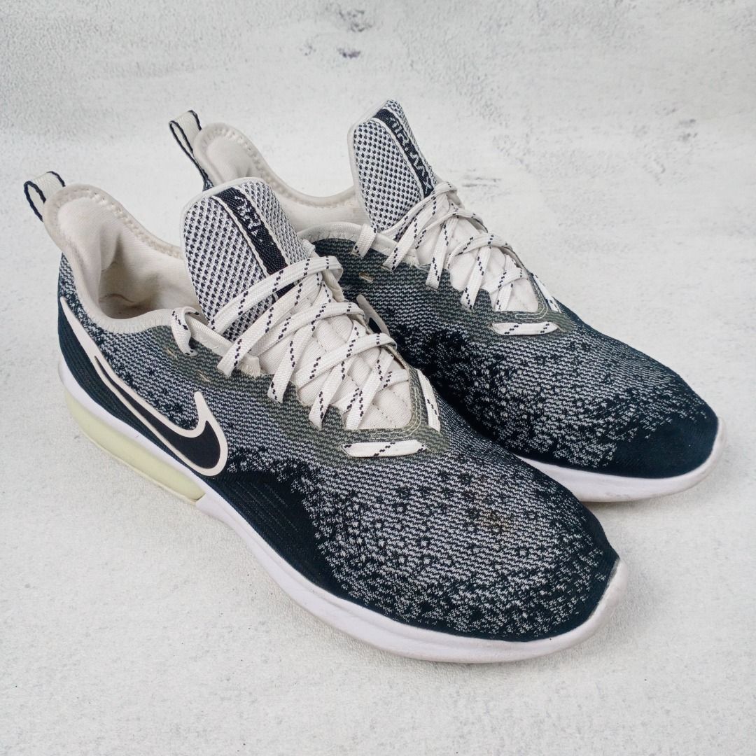 Sepatu NIKE Air Max Squent 4, Fesyen Pria, Sepatu Sneakers di - Main Image