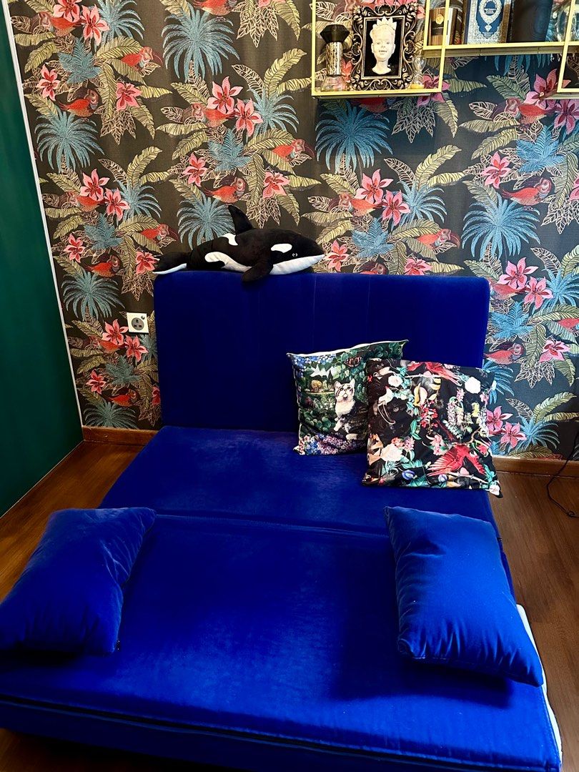 Sofa bed (Category: Sofas) located in Singapore. Submitted by mwgi.sg (Listing ID 1303312697, Image 2). Description: .