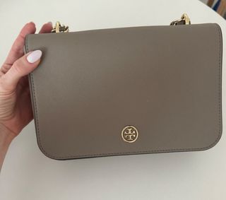 （分類：）位於 。 由 ns132 提交（商品編號 1303272427，圖片 1）。簡介： 。