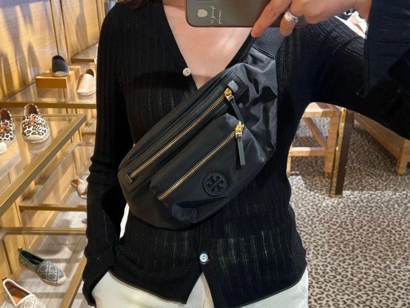 Tory burch waist bag store