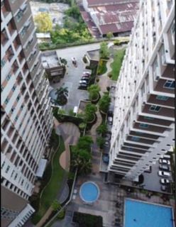 Unfurnished 1BR condo unit in One Gateway Place