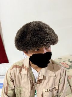UNIQLO Faux Fur Beret Hat