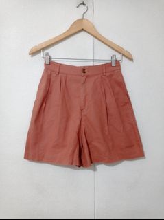 Uniqlo women cotton linen pink shorts