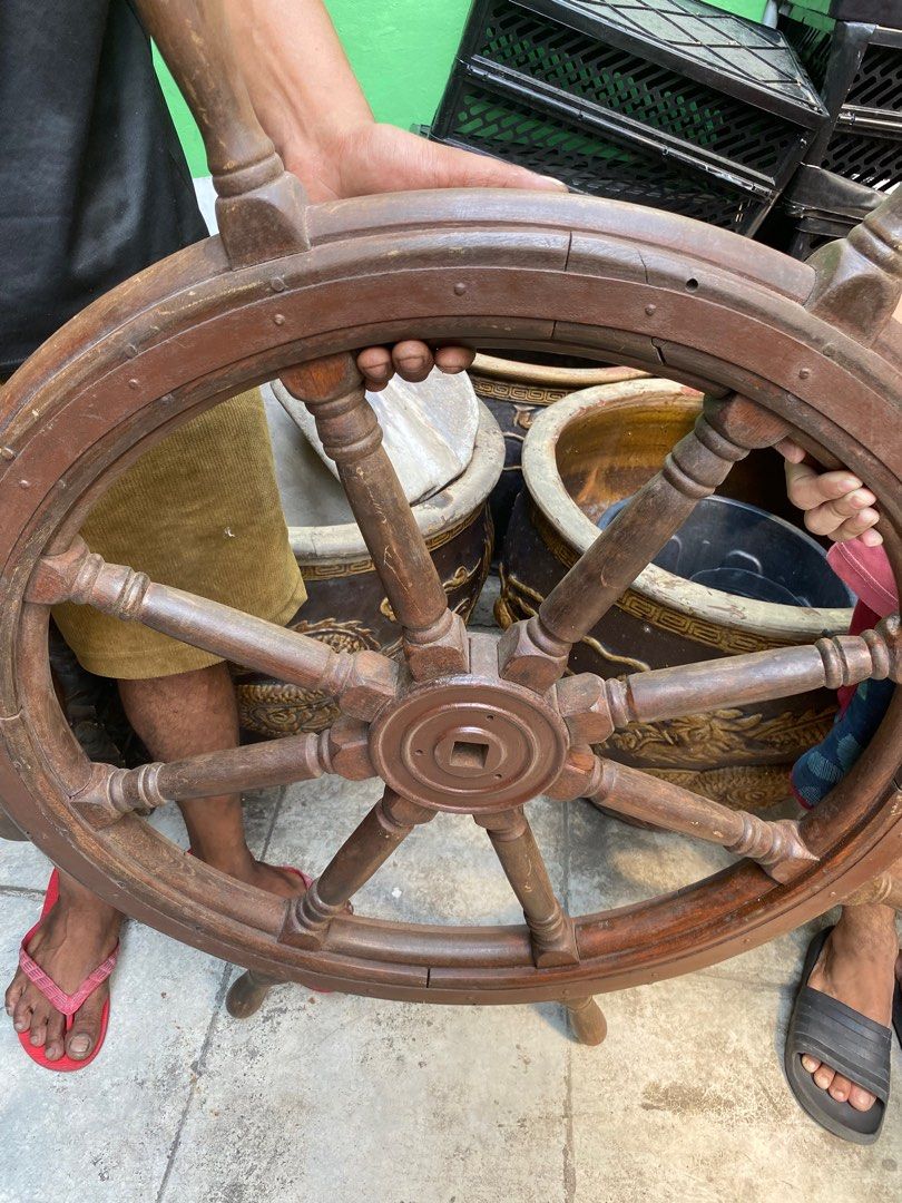 Vintage Ship Steering Wheel (Category: Vintage Collectibles) located in Quezon City. Submitted by yumiramirez (Listing ID 1303325436, Image 3). Description: Vintage Ship Streering Wheel .
