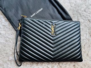（分類：）位於 。 由 chanel___lover 提交（商品編號 1303313779，圖片 1）。簡介： 。
