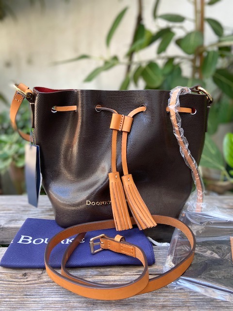 10 Discount Authentic Dooney Bourke Serena Bucket Bag Luxury Bags Wallets on Carousell