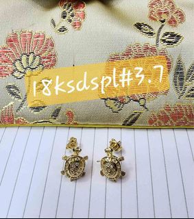 18k Pawnable Gold Turtle Stud Earrings
