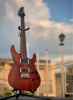2016 IBANEZ S Series S521-LVS Super Strat type Electric Guitar - 24 Frets (8 WAY MOD)