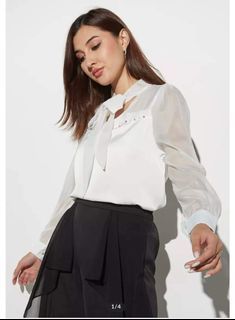 2xtremz white long sleeves neck tie top
