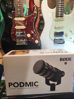 （分類：）位於 。 由 fun_music_center 提交（商品編號 1303524528，圖片 1）。簡介： 。