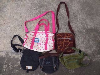 Adidas Trefoil Duffel Bag
Kipling Giraffe Sling Bag 
Li-ning Sling Bag 
Vtg Snoopy Sling Bag 
Uniqlo Belt Bag ( Cords )
