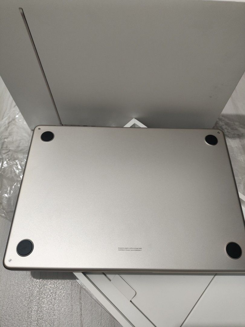APPLE MACBOOK AIR M2 STARLIGHT 256GB SSD (Category: Laptops & Notebooks) located in Manila. Submitted by dhanehenry (Listing ID 1303427936, Image 3). Description: SUPER SUPER SLIGHTLY USED‼️ MACBOOK AIR M2 STARLIGHT 13" 8GB RAM 256GB SSD🔥 50,990 pesos only from BEYOND THE BOX with reciept✨ 2 CYCLE COUNTS ONLY🔥 100 % BATTERY HEALTH Complete package with receipt from BEYOND THE BOX Til' MARCH 19 2025 warranty✨.