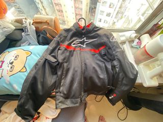 （分類：）位於 。 由 andyfigo 提交（商品編號 1303423001，圖片 1）。簡介： 。