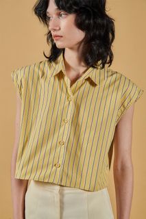 (Category: ) located in . Submitted by fashion_lablab (Listing ID 1303490970, Image 1). Description: .