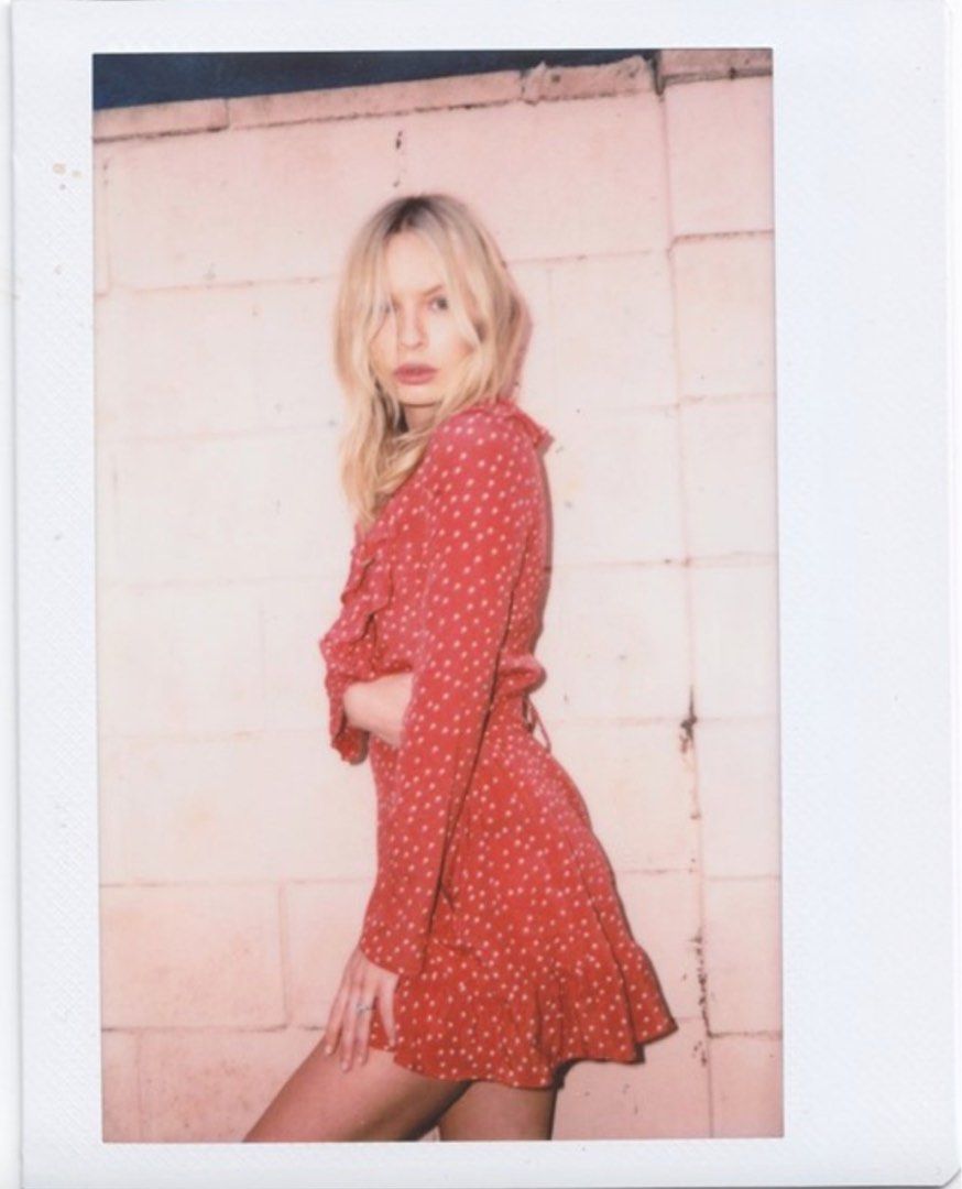 Authentic Realisation Par Alexandra Red Star Dress Women s Fashion Dresses Sets Dresses on Carousell