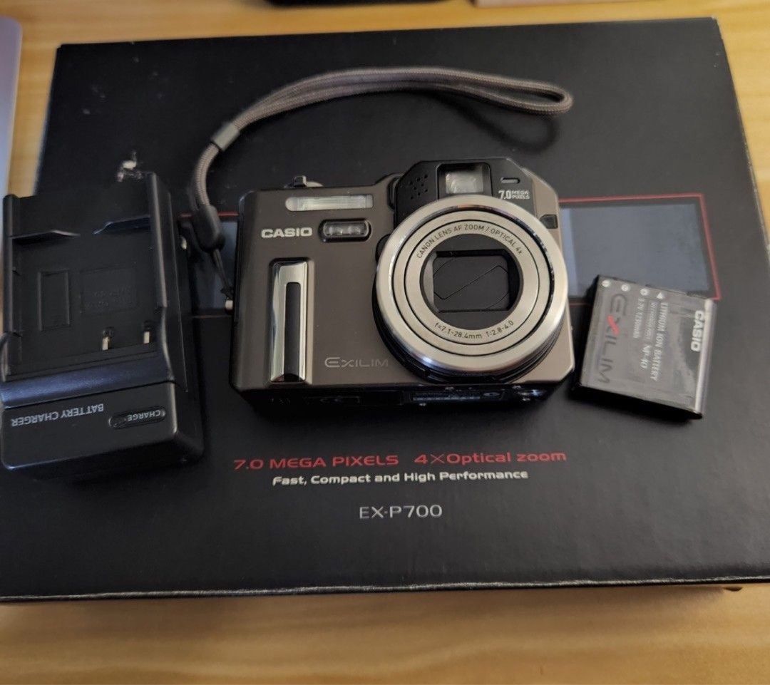 Casio Exilim pr ex-p700 digital camera, Photography, Cameras on