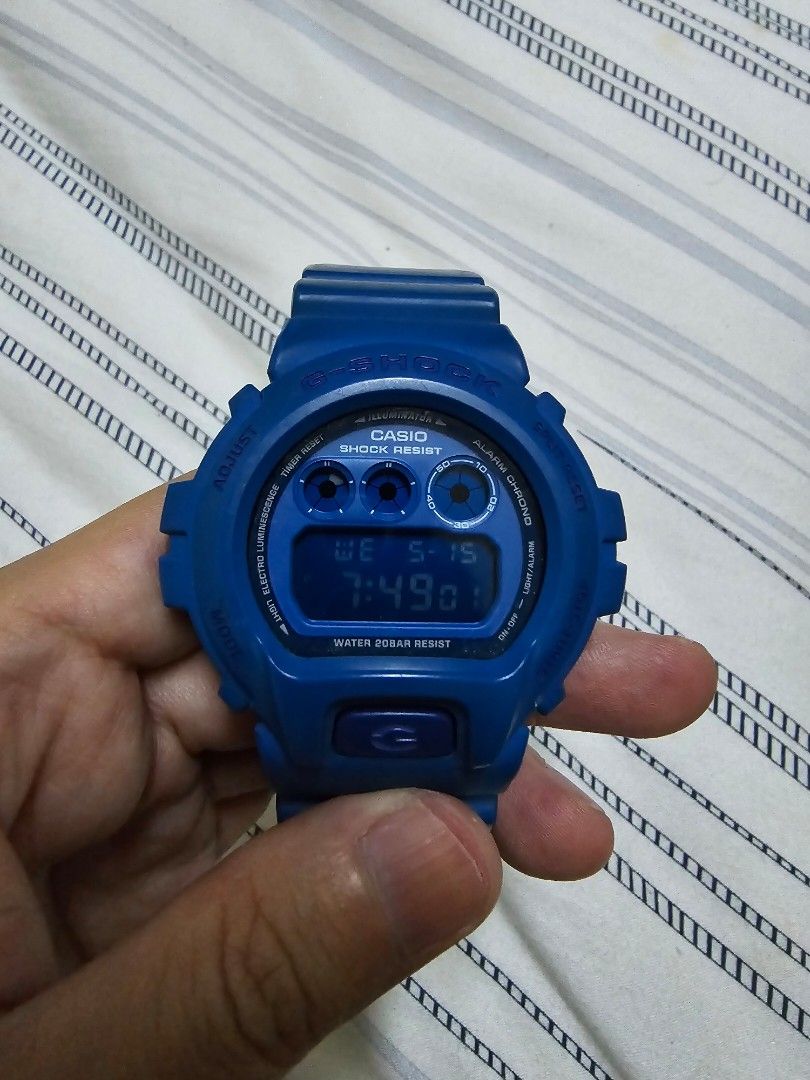 Pre loved Casio gshock dw6900mm smurfs 3230