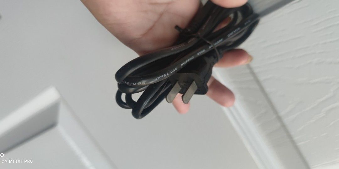 cassette chord radio power cable (Category: Portable Audio Accessories) located in Cavite. Submitted by Combiishop (Listing ID 1303431841, Image 2). Description: .
