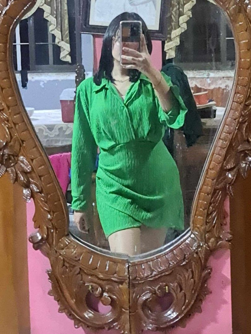 Classy dress green Women s Fashion Dresses Sets Dresses on Carousell