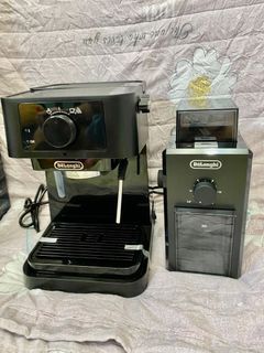 Delonghi pump driven espresso maker EC230B  and Delonghi Coffee Grinder