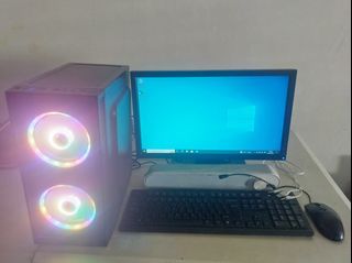 Desktop Computer PC - CPU Monitor Keyboard Mouse Speaker w/ mic