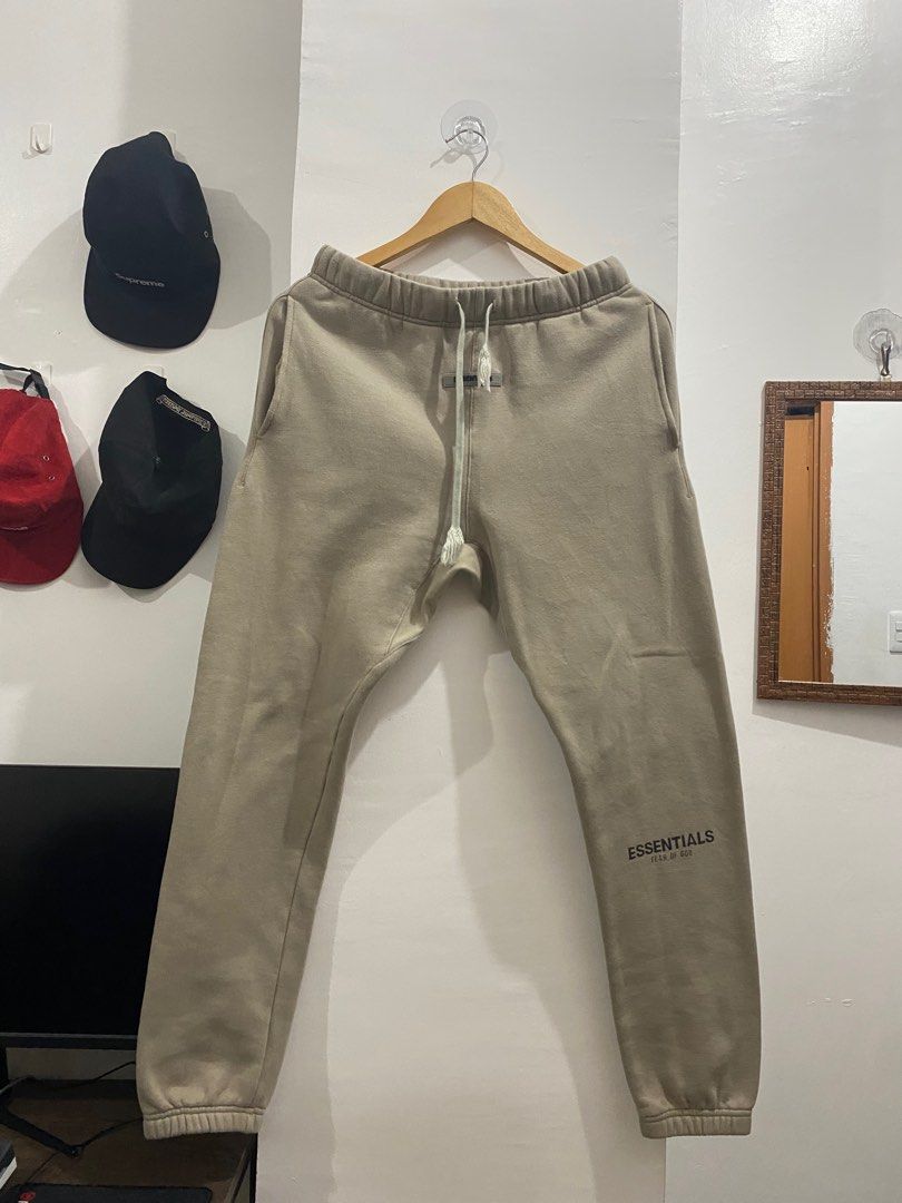 ESSENTIALS FEAR OF GOD JOGGER PANTS (Category: Joggers) located in Naga. Submitted by sislovesme (Listing ID 1303531852, Image 1). Description: •9.5/10 CONDITION •NO FLAWS •SIZE SMALL ON TAG(FITTING XS TO SMALL) •WAIST 28-32 •LENGHT 37 INCHES.