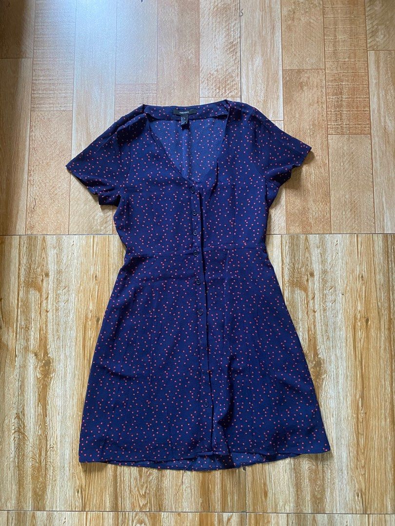 F21 Polka dot crepe mini dress (Category: Dresses) located in Naga. Submitted by empr_ (Listing ID 1303434916, Image 2). Description: Forever21 polka dot, A line dress. So pretty in actual. personal fave. may fit xs-small..