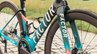 （分類：）位於 。 由 ksbike 提交（商品編號 1303501790，圖片 1）。簡介： 。