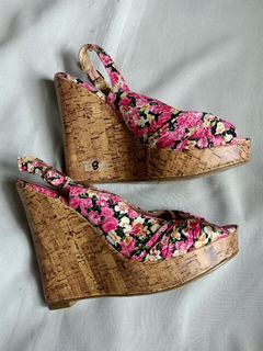 Floral Wedge Sandals Size 8